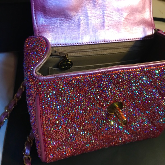 Authentic Iridescent Pink Swarovski Chanel Mini - Picture 6 of 8